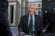 灌南宏观经济学教授兼实践者Stanley Fisher逝世 曾培养全球多位经济决策者